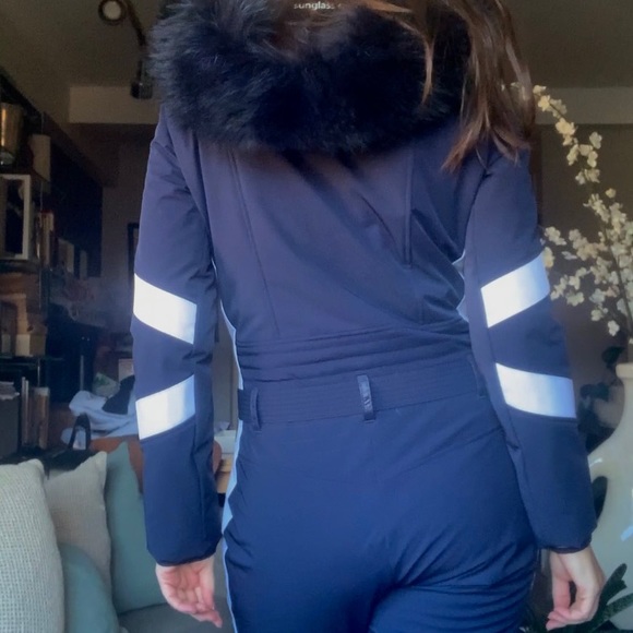 The Sportalm Ski Suit with Real Fur NWT, size 10 - Picture 11 of 13
